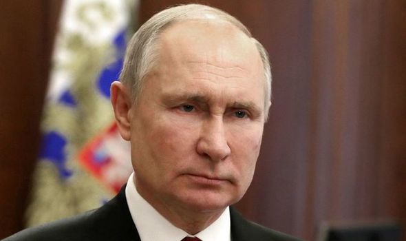 弗拉基米尔·普京(Vladimir Putin)穿着西装和领带